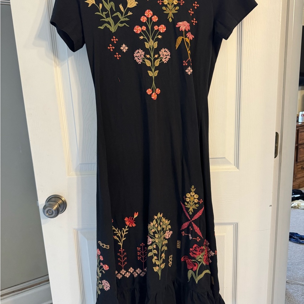 NWT SUZE SMALL Johnny Was Black Floral Embroidered Midi Dress